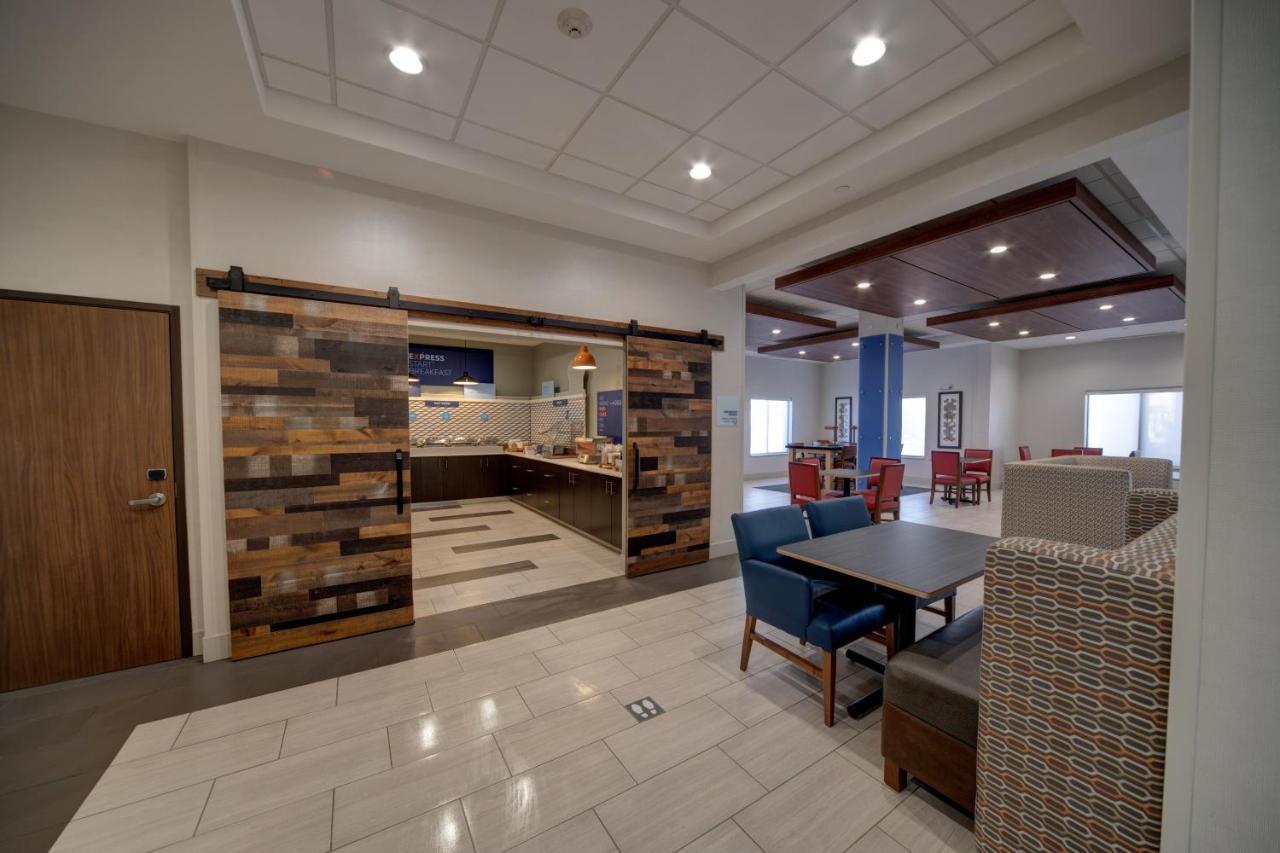 Holiday Inn Express Hotel & Suites Oklahoma City-West Yukon By Ihg מראה חיצוני תמונה